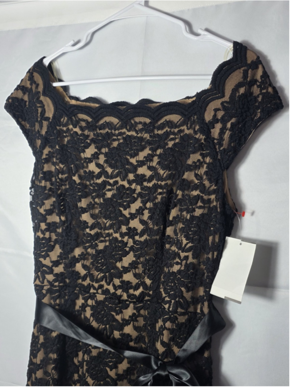 Connected Apparel Women's Dress Size 12 Black Lace Sleeveless Knee Length nwt - Picture 3 of 7